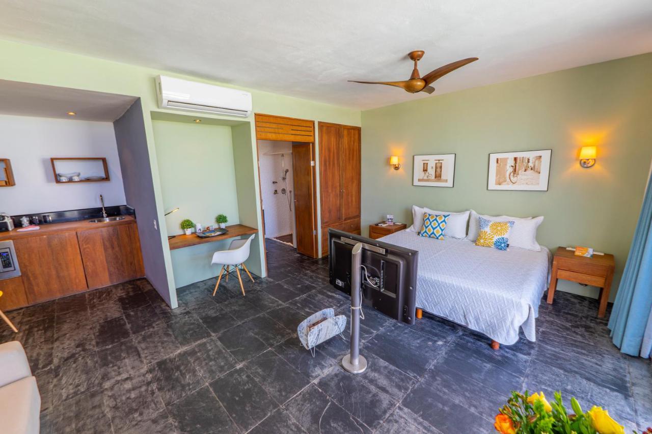 Suites At Sapphire Ocean Club Puerto Vallarta Eksteriør bilde